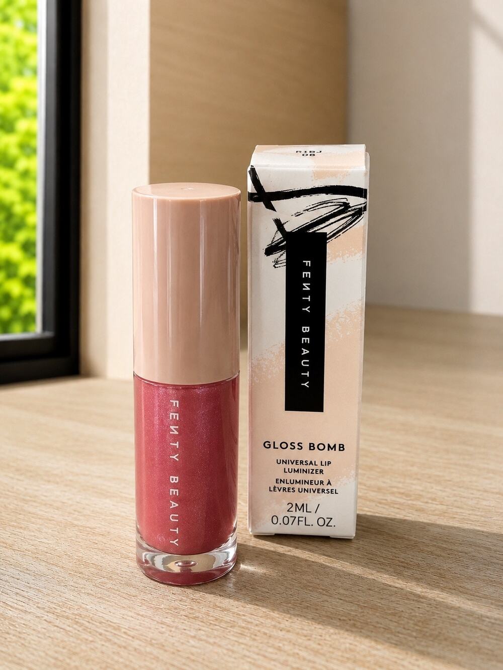 $16 Fenty Beauty Gloss Bomb Riri 08 Lip Luminizer 2mL Travel